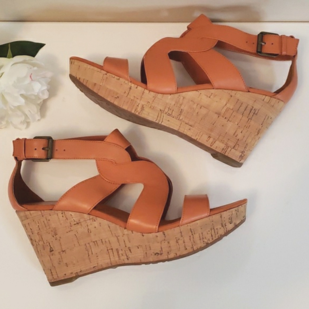 Nine West Cork Wedge Leather Sandals 9.5 EUC